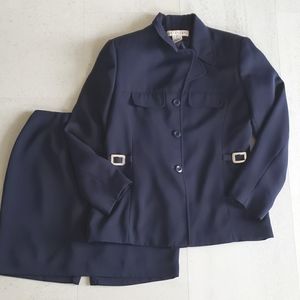 Apostrope Womens Suit set Navy Blue Classic look with Buckle Accents